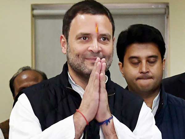 ದೇಶದ ಗಮನ ಸೆಳೆಯುತ್ತಿದ್ದಾರೆ