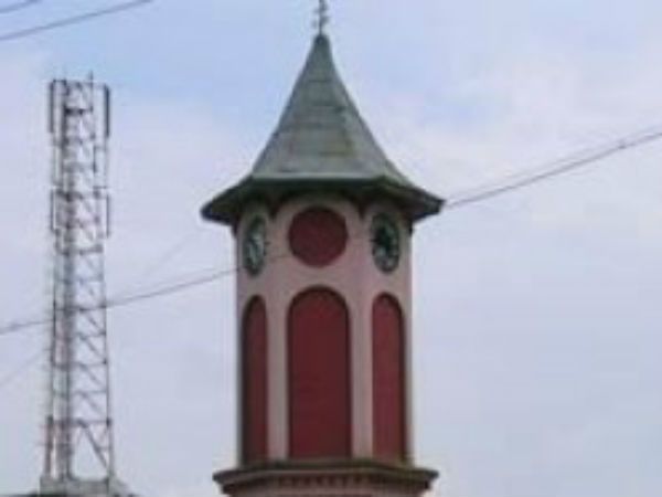ವೀರಾಜಪೇಟೆಯ ಗಡಿಯಾರ ಕಂಬ