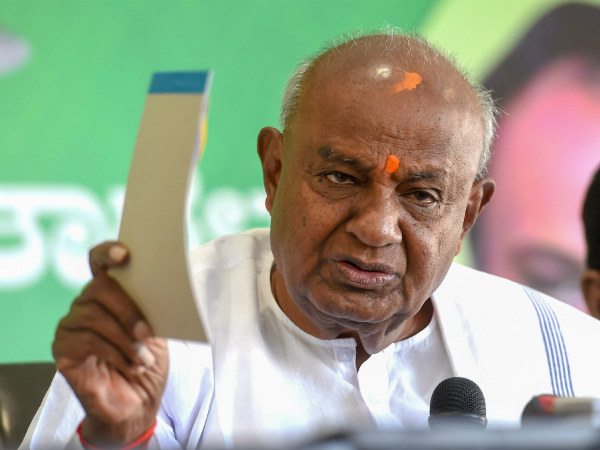 ಹನ್ನೆರಡು ಸೀಟು ಬಿಟ್ಟುಕೊಡಲು ತಕರಾರು