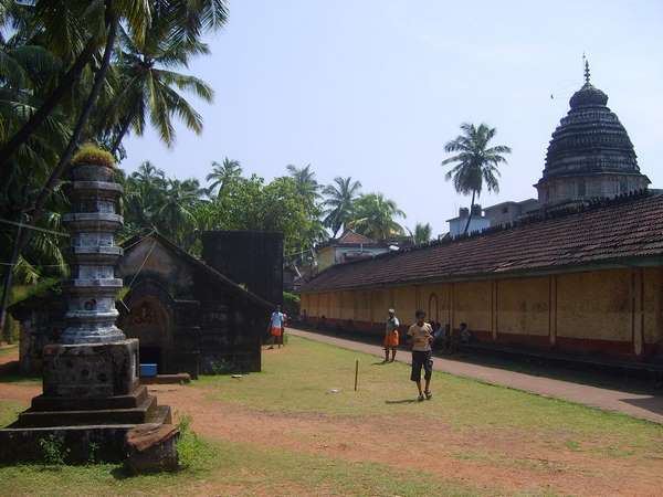 ನ್ಯಾಯಾಲಯದಿಂದ ತಡೆ ತರುವ ಪ್ರಯತ್ನ