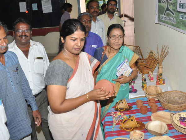 ಸರ್ಕಾರಿ ಶಾಲೆ, ಅಂಗನವಾಡಿಗೆ ಸೇರಿಸಿ