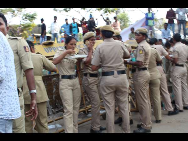 ಮಹಿಳೆಯರಿಗೆ ಮೀಸಲಾತಿ ಏರಿಕೆ