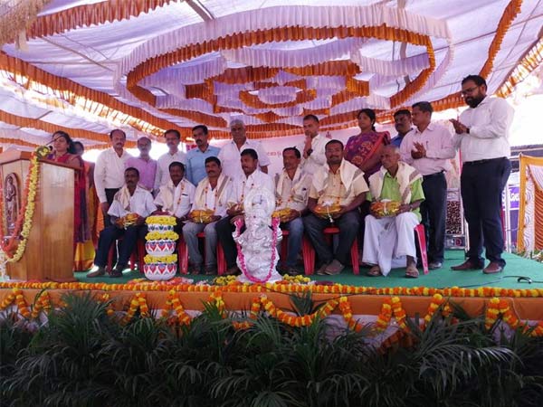ಪ್ರಗತಿ ಪರ ರೈತರಿಗೆ ಸನ್ಮಾನ