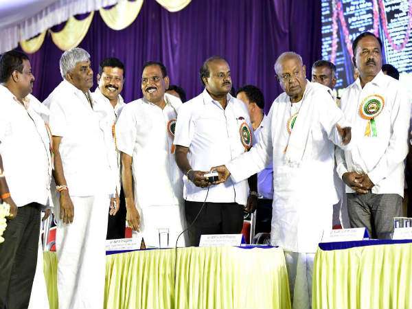 ಮಂಡ್ಯಕ್ಕೆ ವಿಶೇಷ ಆದ್ಯತೆ ಕೊಟ್ಟಿರುವ ಎಚ್ಡಿಕೆ