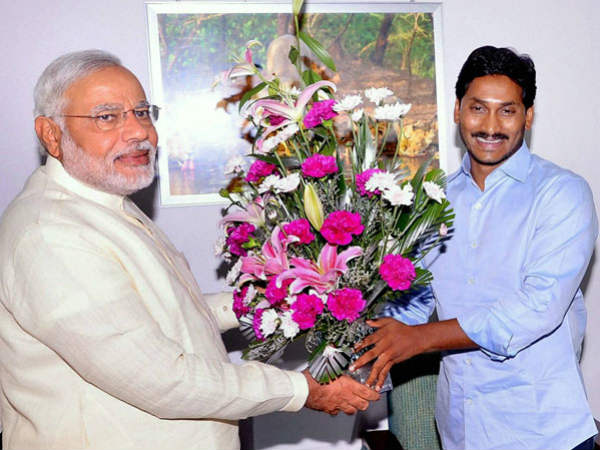 ವೈಎಸ್ಆರ್ ಪಕ್ಷಕ್ಕೆ ಭಾರೀ ಜನಬೆಂಬಲ ವ್ಯಕ್ತವಾಗುತ್ತಿದೆ