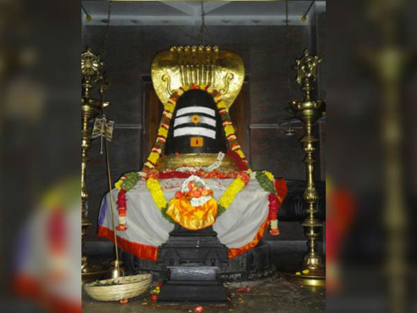 ಎಂಟು ಪವಿತ್ರ ವೃತಗಳಲ್ಲಿ ಶಿವರಾತ್ರಿಯೂ ಒಂದು