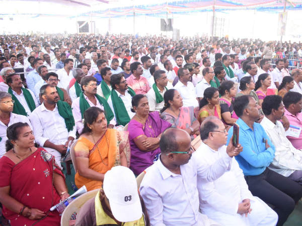 ಇಂಥ ಸುಳ್ಳುಗಾರ ಪ್ರಧಾನಿಯನ್ನು ಕಂಡಿಲ್ಲ