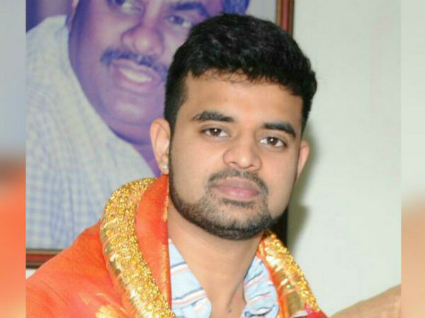 ಪ್ರಜ್ವಲ್ ವಿರುದ್ಧ ಸಮರ ಸಾರಿದ ಮಂಜು