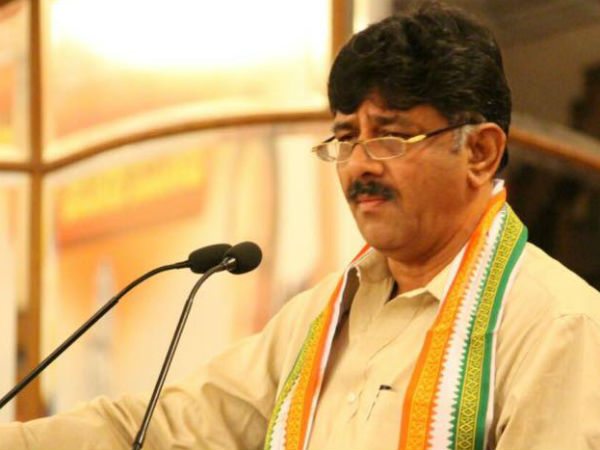 ಶ್ರೀರಾಮುಲು ಟೀಕಿಸಿದ ಡಿಕೆ ಶಿವಕುಮಾರ್