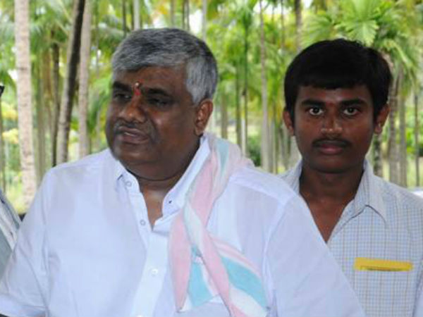 ಬಿಎಸ್ವೈ ಮನೆಯಲ್ಲಿ ಕೆಲಸಕ್ಕಿರಲಿ