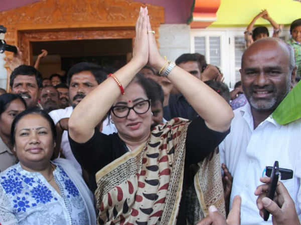 ಸ್ಥಿರಾಸ್ತಿ: 17 ಕೋಟಿ ಪ್ಲಸ್