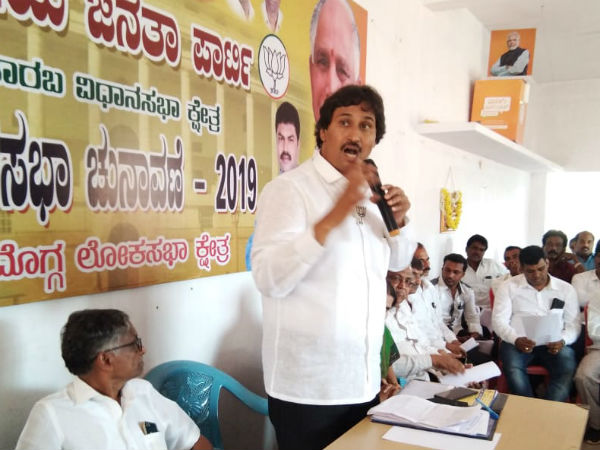 ಮತದಾರರು ಮತ್ತೆ ಮತ್ತೆ ಸೋಲಿಸಬೇಕು