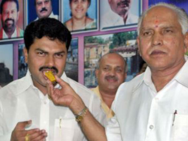 ಅಭಿವೃದ್ಧಿ ಚರ್ಚೆ ಆಗುತ್ತಿಲ್ಲ
