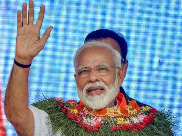 ಪೇಪರ್ ಮೇಲೆ ಅನಿಸಿದ್ದೆಲ್ಲ ಬರೆಯುತ್ತೀನಿ
