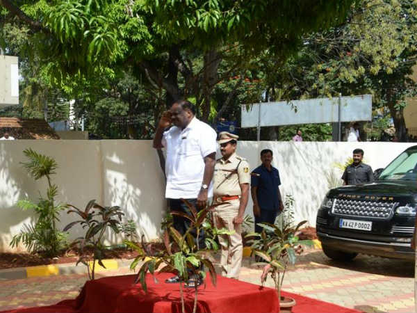 ಅದೃಷ್ಟದ ಕಾರು ಬದಲಾವಣೆ
