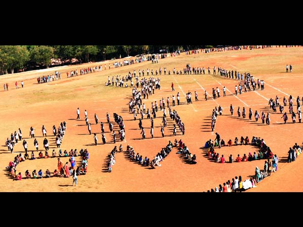 ಸೆಲ್ಫಿ ತೆಗೆದುಕೊಂಡು ಕಳಿಸಿ