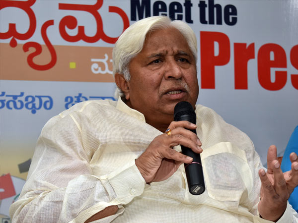 ಕಾಂಗ್ರೆಸ್ ಪ್ರಣಾಳಿಕೆ ಬಗ್ಗೆ ಬಿಜೆಪಿ ಮಾತನಾಡಲಿ