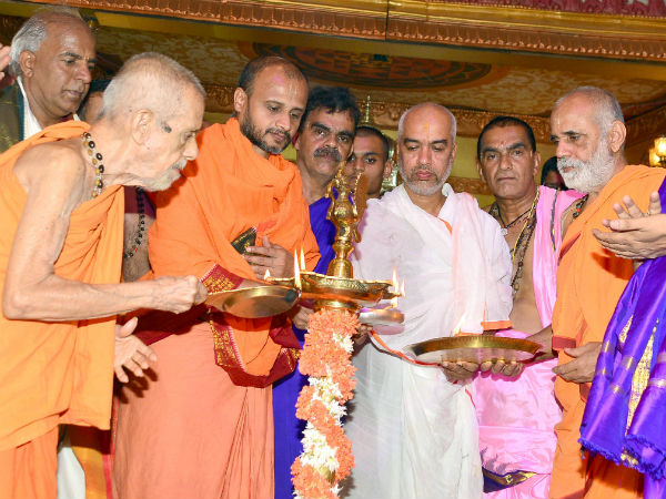 ಬ್ರಾಹ್ಮಣರಲ್ಲಿ ಮಾಧ್ವರ ಸಂಖ್ಯೆ ಕಡಿಮೆಯಿದೆ