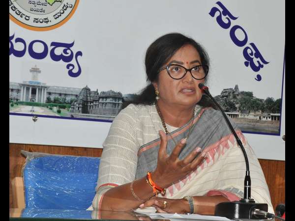 ಸುಮಲತಾ ಹೇಳುವ ಹಾಗೆ...