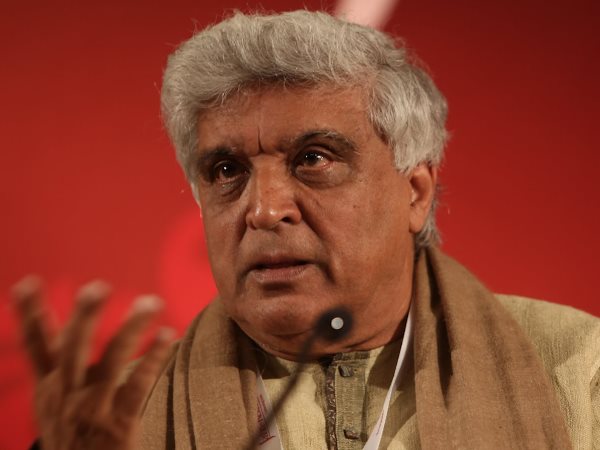 ಸ್ಪಷ್ಟೀಕರಣ ನೀಡಿರುವ ಜಾವೇದ್ ಅಖ್ತರ್