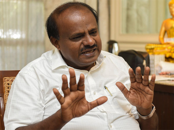 ಕೆಲವು ದಿನಗಳ ಹಿಂದೆ ಹೋಮ, ಹವನ