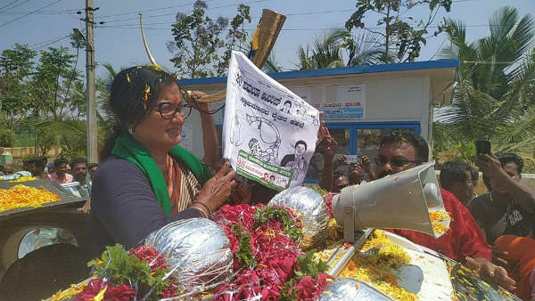 ಅಂಬರೀಶ್ ಹುಟ್ಟುಹಬ್ಬ ಮಂಡ್ಯದಲ್ಲಿಯೇ: ಸುಮಲತಾ