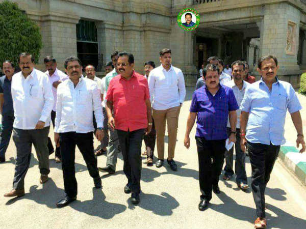 ಎರಡೂ ಪಕ್ಷದಲ್ಲೂ ದೋಸ್ತಿ ಬೇಡ ಅನ್ನೋರಿದ್ದಾರೆ