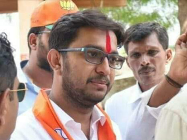 ಕಣದಲ್ಲಿರುವ ಅಭ್ಯರ್ಥಿಗಳು