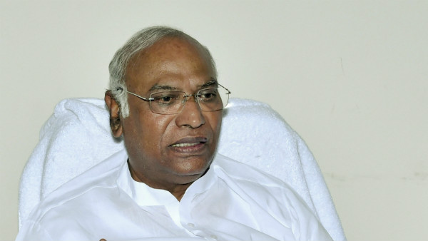 ಎಲ್ಲಾ ಕಾಂಗ್ರೆಸ್ನವರು ಸೇರಿದರು