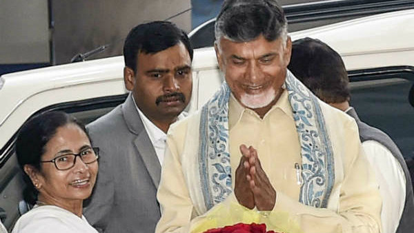 ಏಳೂ ಹಂತದ ಚುನಾವಣೆಯಲ್ಲಿ ರಾಜ್ಯ ಬಿಟ್ಟು ಬರದಂತಾದಾಗ
