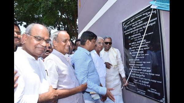 ಎಸ್ಎಸ್ಎಲ್ಸಿವರೆಗೂ ನಾನೇ ಟಾಪರ್: ಸಿದ್ದರಾಮಯ್ಯ
