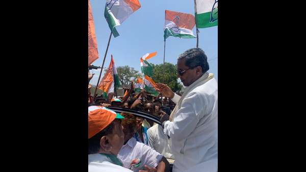'ಎಲ್ಎಲ್ಬಿ ಮಾಡದೇ ಇದ್ದಿದ್ದರೆ ಸಿಎಂ ಆಗುತ್ತಿರಲಿಲ್ಲ'