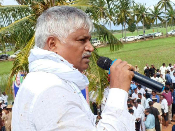 ಸಮ್ಮಿಶ್ರ ಸರಕಾರ ಪತನಗೊಂಡರೆ, ಅದಕ್ಕೆ ಸಿದ್ದರಾಮಯ್ಯನವರೇ ಕಾರಣ