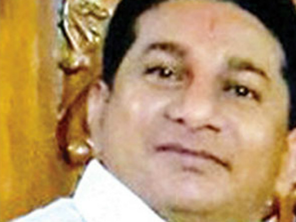 ವಿಲ್ಲಾ ಖರೀದಿ ದಾಖಲೆ ಹಸ್ತಾಂತರ