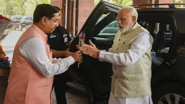 ನೆಹರೂ ಅವರ ಕನಸು ನನಸು ಮಾಡೋಣ: ಮೋದಿ