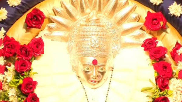 ದೇವಿಗೆ ವಿಶೇಷವಾಗಿ ಬುತ್ತಿ ಪೂಜೆ
