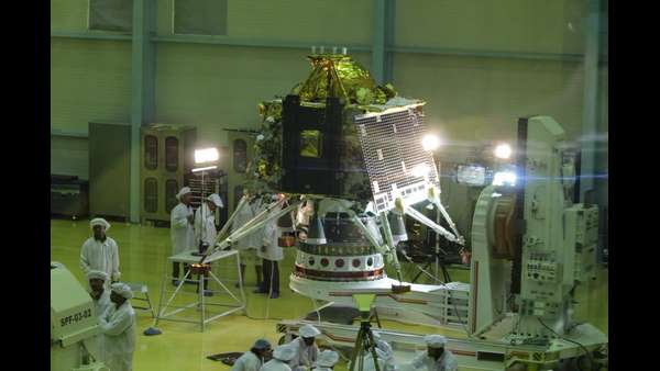 ಒಟ್ಟು 3.8 ಟನ್ ಸಾಮರ್ಥ್ಯದ ನೌಕೆ