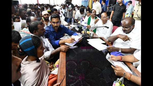 ಜನತಾ ದರ್ಶನಕ್ಕೆ ಮಳೆಯ ಸಿಂಚನ