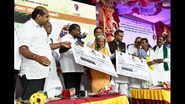 ಸಂಜೆಯ ಮೇಲೆ ಸಂವಾದ, ಸಾಂಸ್ಕೃತಿಕ ಕಾರ್ಯಕ್ರಮ