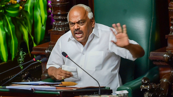 ಸ್ಪೀಕರ್ ವಿರುದ್ಧ ಕೋರ್ಟ್ ಮೆಟ್ಟಿಲೇರಿದ್ದ ಅತೃಪ್ತರು