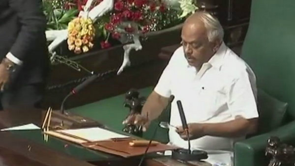 ಜಾಧವ್ ರಾಜೀನಾಮೆ ಅಂಗೀಕರಿಸಿದ್ದು ಉಲ್ಲೇಖ