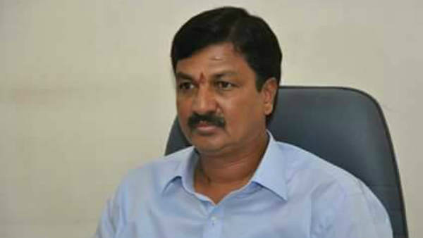 ಆಪರೇಷನ್ ಕಮಲ ನಿರ್ವಹಿಸುತ್ತಿರುವ ರಮೇಶ್ ಜಾರಕಿಹೊಳಿ?