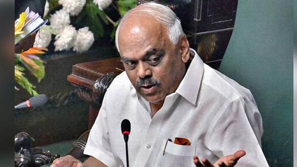 ಮೊದಲಿಗೆ ವಿಧಾನಸಭೆಯಲ್ಲಿನ ಸಂಖ್ಯಾಬಲ