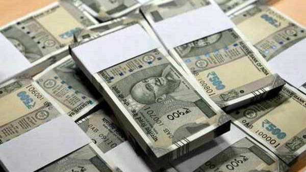 25,000 ರುಪಾಯಿ ಹಾಗೂ 3 ಗ್ರಾಮ್ ಚಿನ್ನ