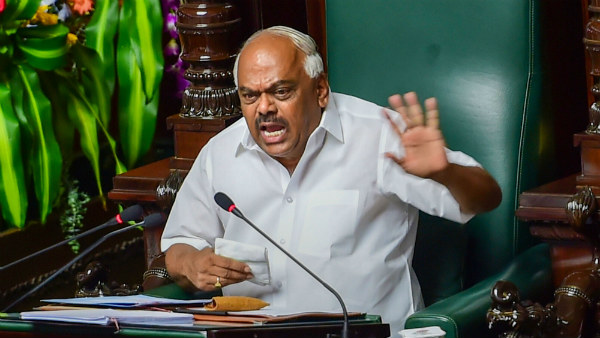 ವಿಲೀನವೇ ಪ್ರಶ್ನೆಯಾಗಿದ್ದಾಗ ಕಾಂಗ್ರೆಸ್ ಶಾಸಕ ಹೇಗೆ?