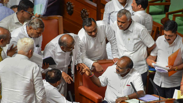 ಕೋಲಾಹಲ ಉಂಟಾಯಿತು