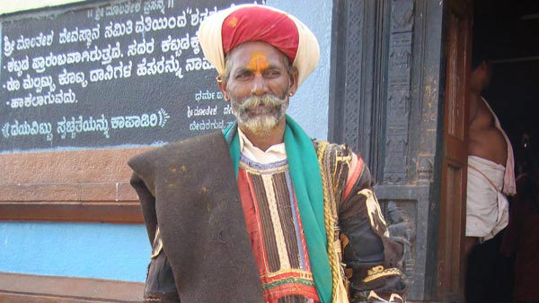 ಭವಿಷ್ಯ ನುಡಿಯನ್ನು ಕಾರ್ಣಿಕರು ವಿಶ್ಲೇಷಣೆ ಮಾಡಿದ್ದಾರೆ
