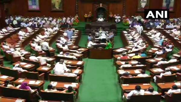 'ಅಲ್ಲೇನು ಯೋಚನೆ ಮಾಡ್ತಿದ್ದೀಯಾ?'