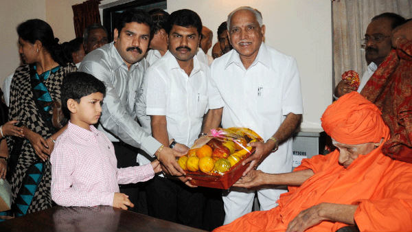 ಅಪ್ಪನನ್ನು ಮನೆಗಿಂತ ಈಗ ಟಿವಿಯಲ್ಲಿ ನೋಡುವುದೇ ಹೆಚ್ಚು