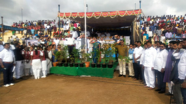 ವೀರನಾಡಲ್ಲಿ ಸ್ವತಂತ್ರ ಸಂಭ್ರಮ